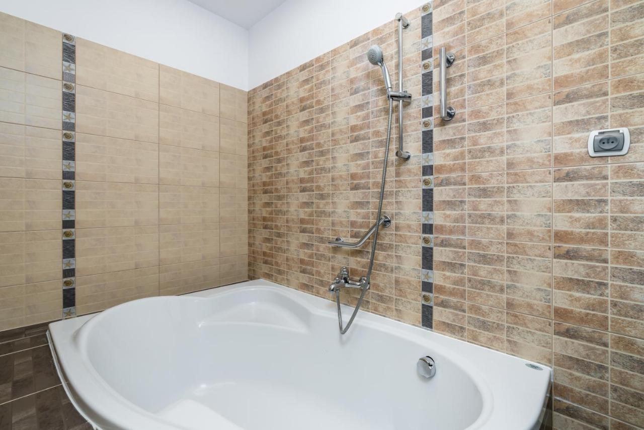 Sleepway Apartments- Szyperska Poznań Eksteriør billede